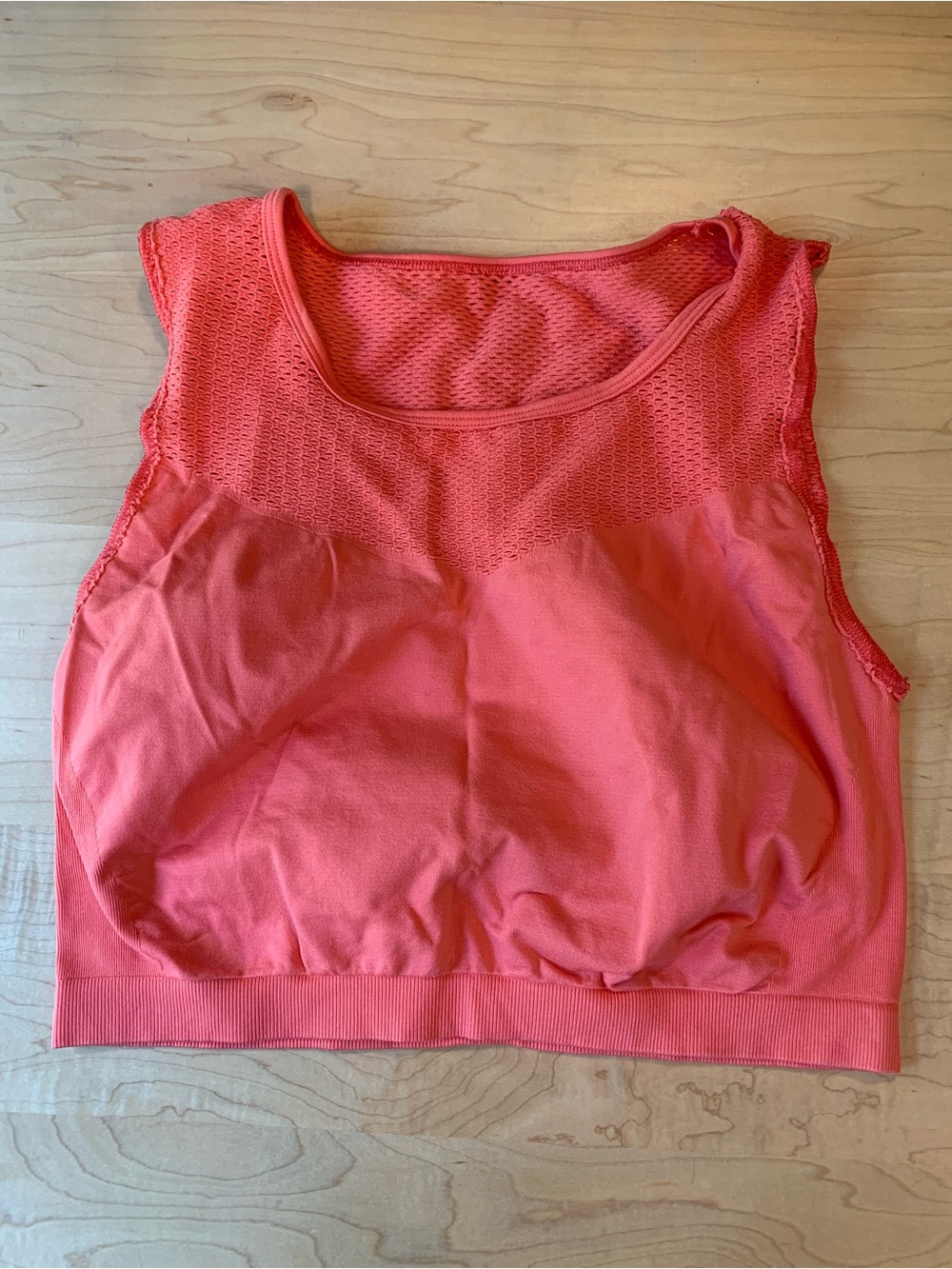 Alo cropped tank top size Med?